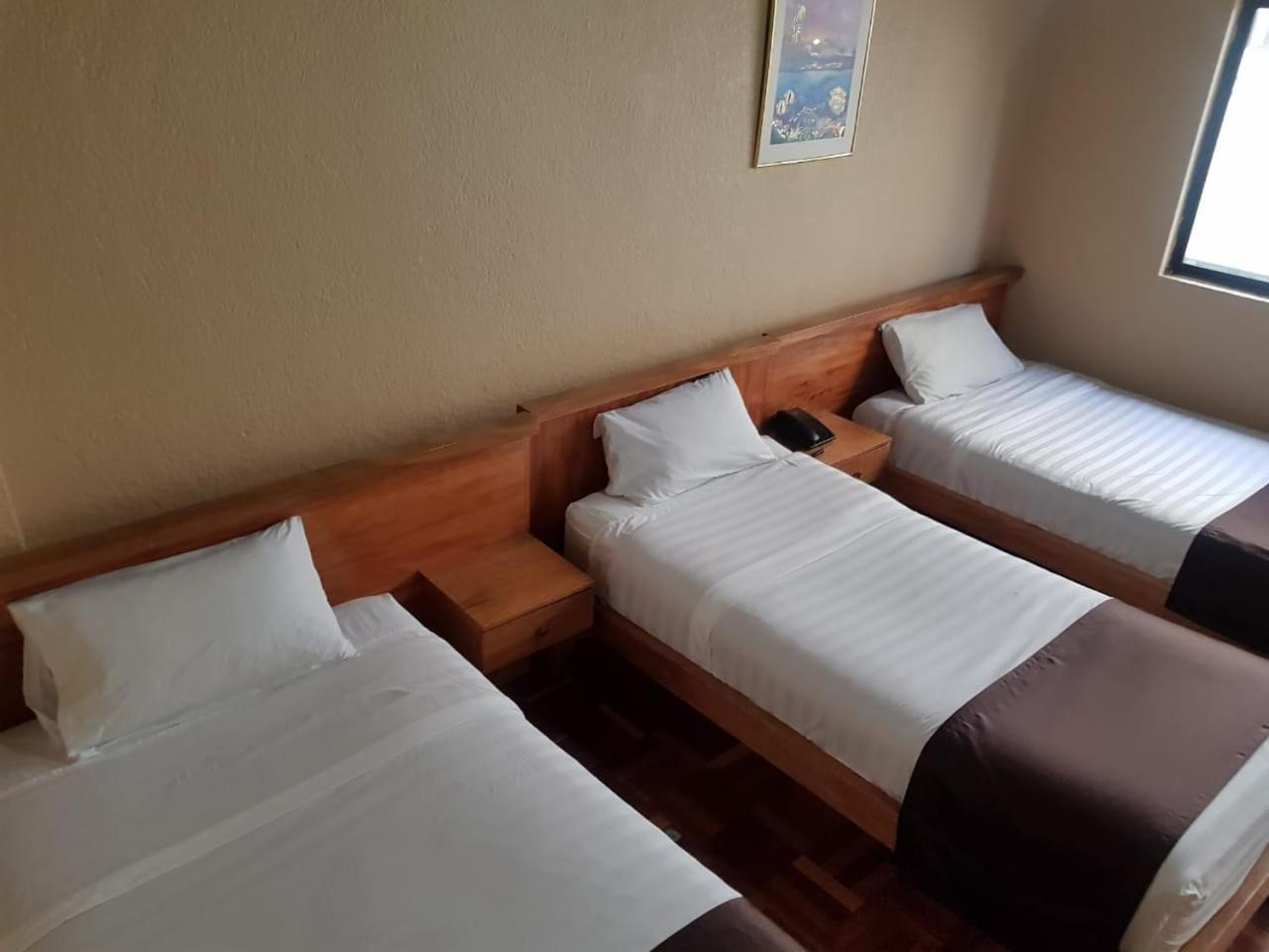Hostal Loro Verde Quito Exterior foto